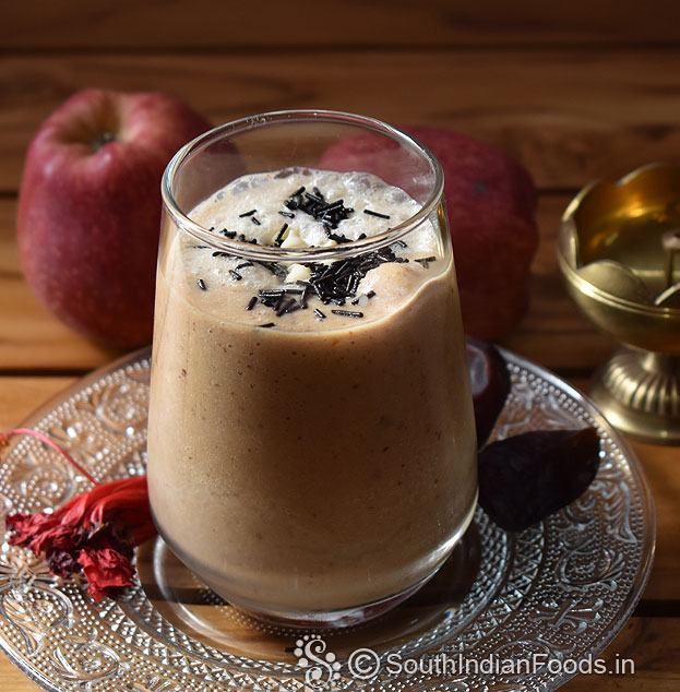 Instant iron rich milkshake smoothie with apple and dates