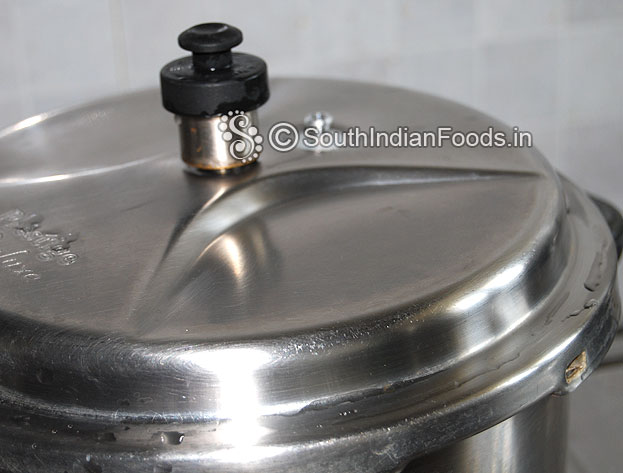 Cover lid cook for 6 whistles