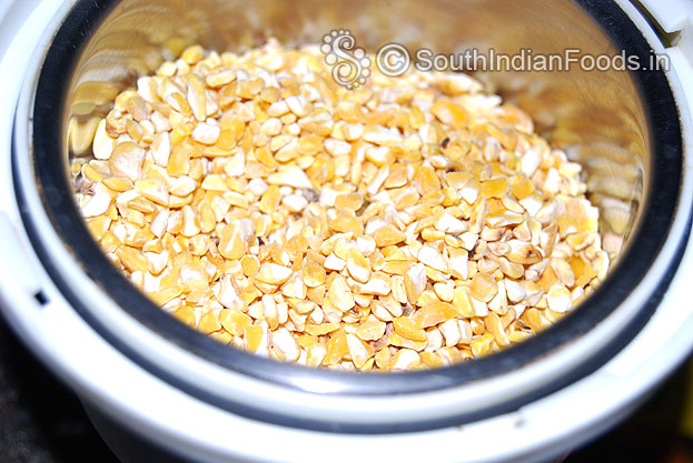 Add roasted corn in a mixer jar grind to fine powder