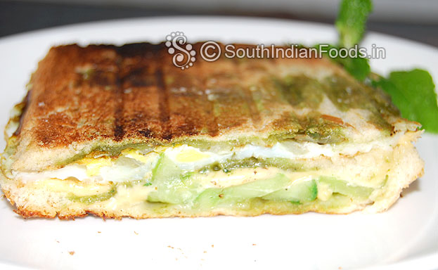 Grilled vegetable sandwich with egg is ready