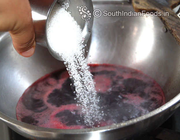 Add sugar into beetroot rava kesari mixture