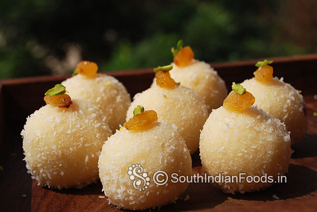 Coconut laddu with dried coconut