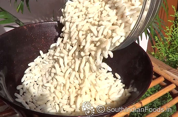 In a bowl, add puffed rice