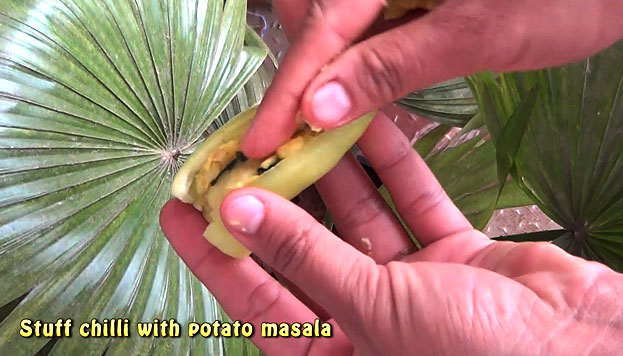 Stuff with potato masala
