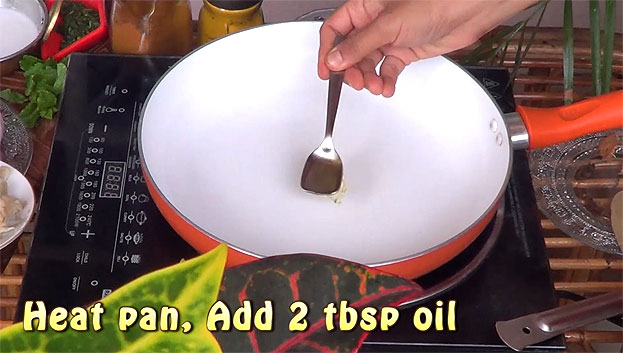 Heat pan, add 2 tbsp oil