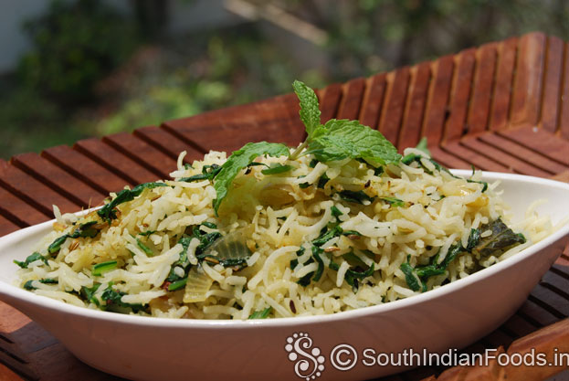 Aromatic spinach pilaf