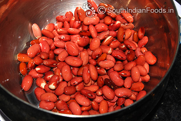 Wash and soak rajma red kidney beans overnight