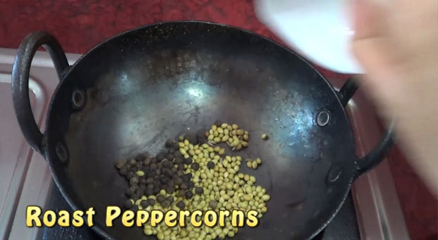 Roast peppercorns