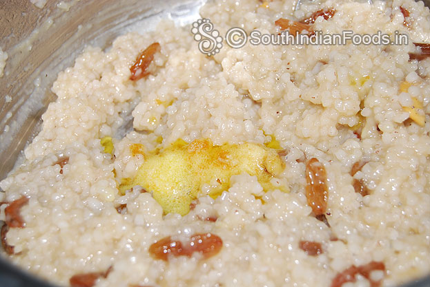 add ghee to the red rice sweet pongal