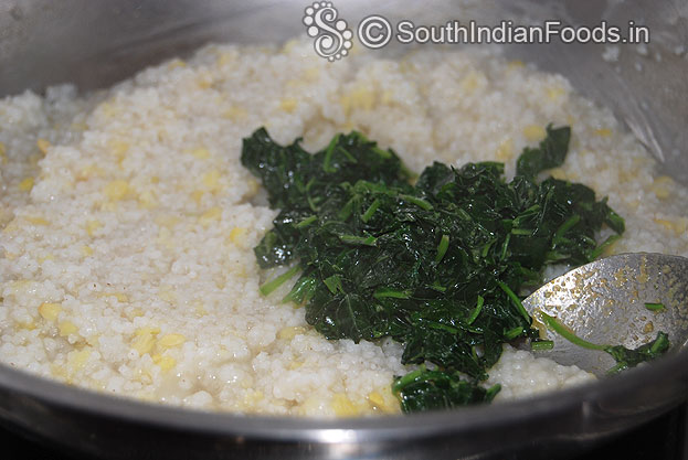 Add seasoned ingredients and arai keerai
