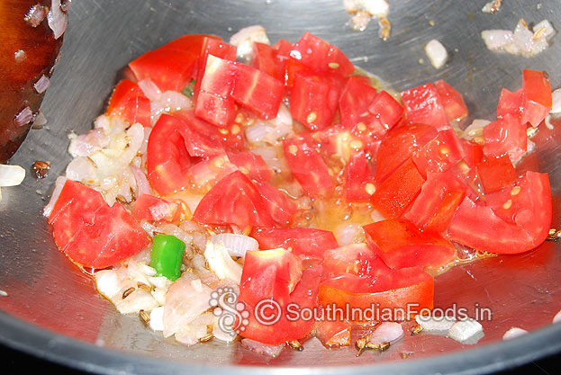 Add green chilli & tomato saute till soft