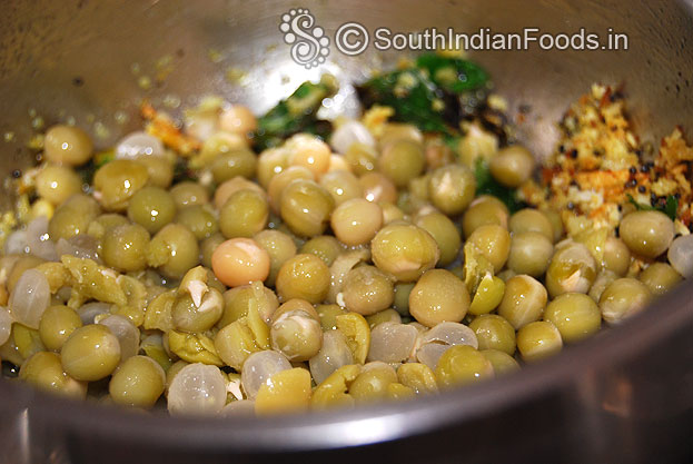 Add boiled pattani/ dried green peas