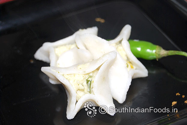 Urad dal spicy dumplings-Ganesh chaturthi recipe