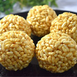 Pori urundai-Puffed Rice Balls
