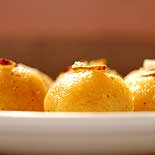 Kesar Ladoo