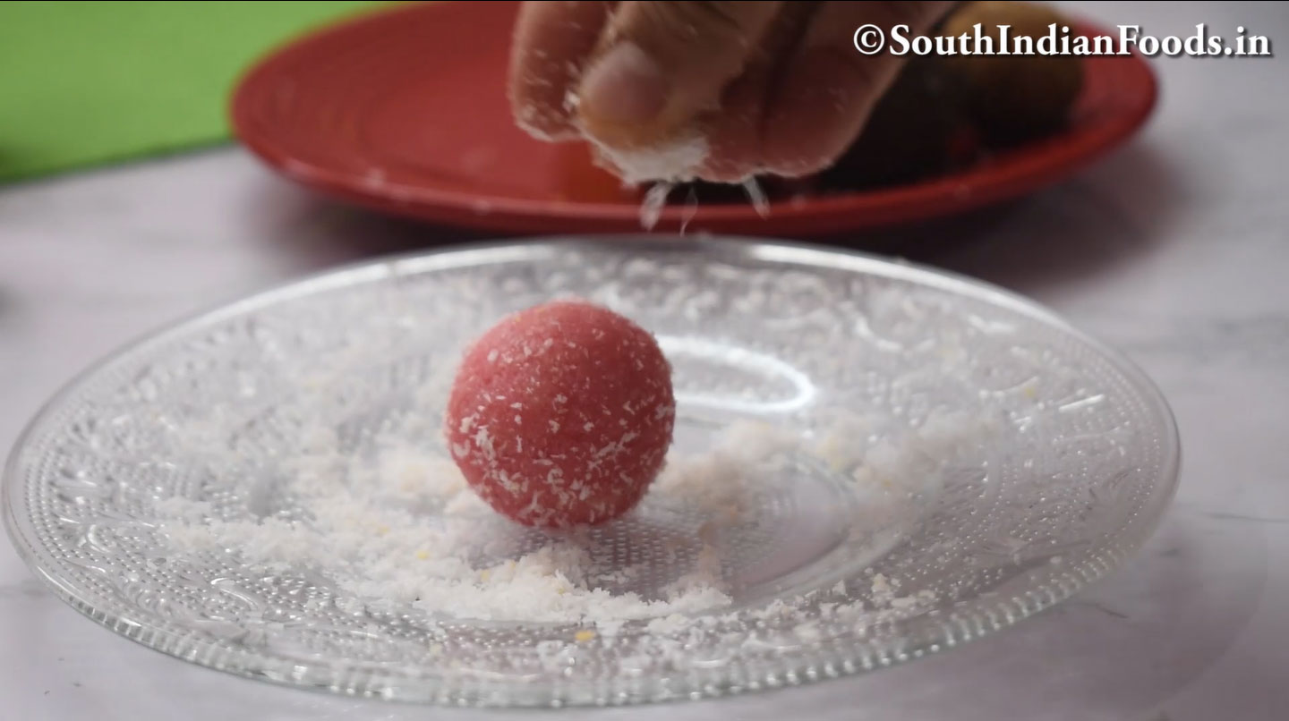 5 Flavored coconut ladoo