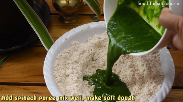 Aloo palak paratha step 5
