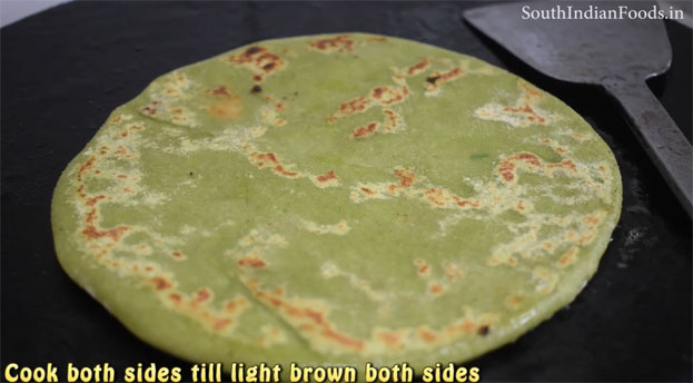 Aloo palak paratha step 19