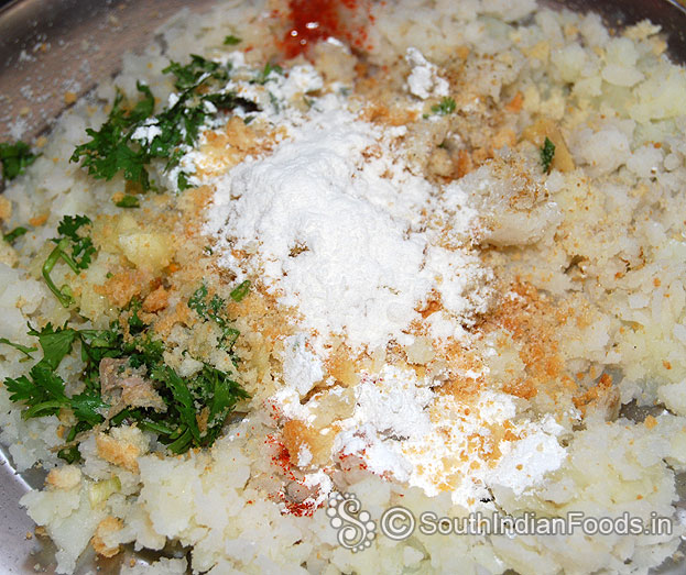 Add corn flour / rice flour
