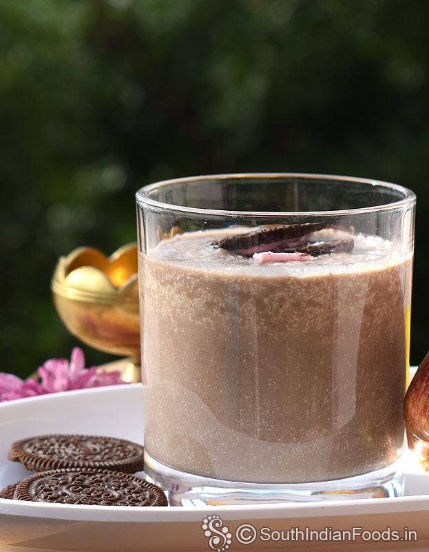 Delicous apple chocolate milkshake