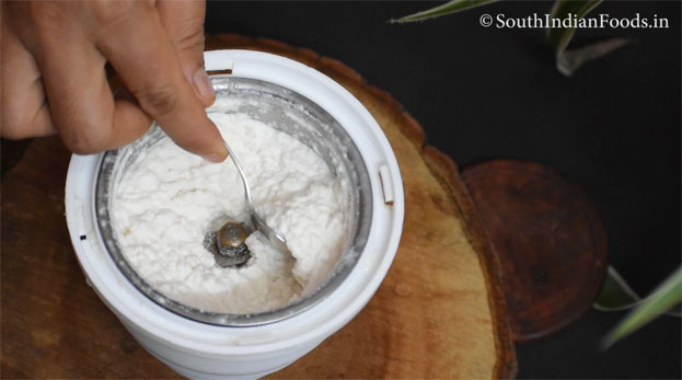 badam jaggery halwa step 5