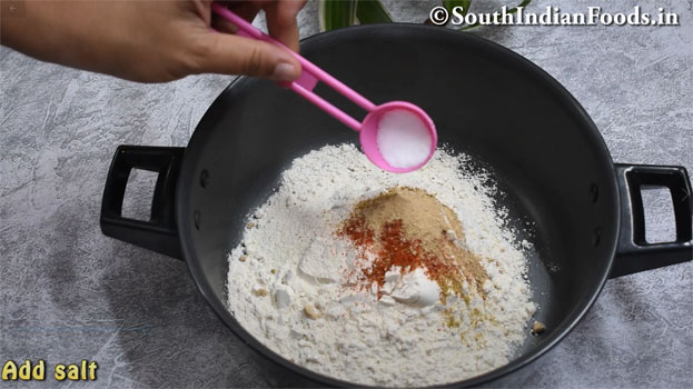 Bedmi poori & aloo masal step 15