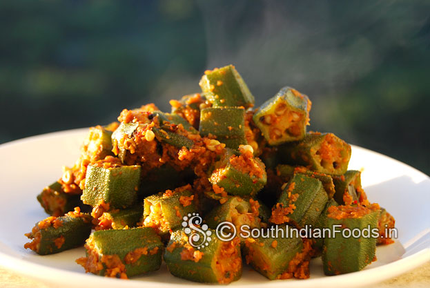 Bhindi coconut pepper kootu