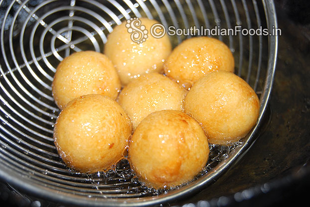 Deep fry till golden brown and crisp on medium flame for 3 min