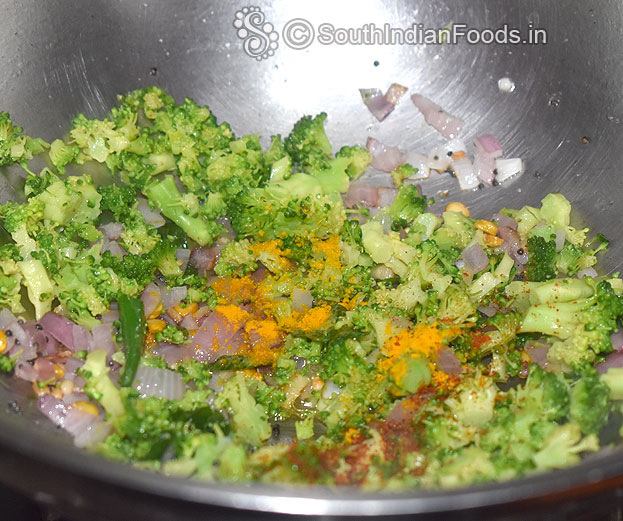 Add turmeric & red chilli powder