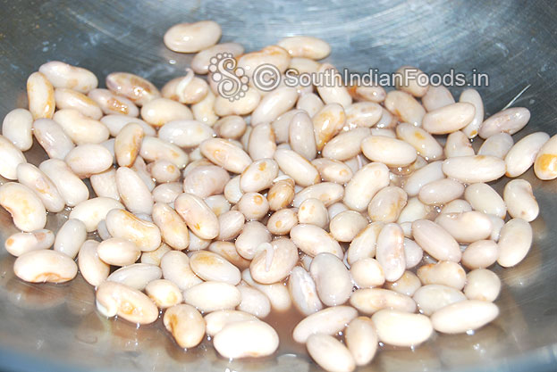 Chickpeas tamarind dry curry