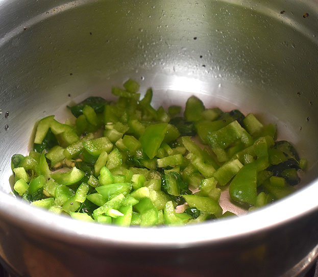 Heat 2 tbsp oil in a pan add Mustard, urad dal, bangal gram, & curry leaves, green chilli, curry leaves