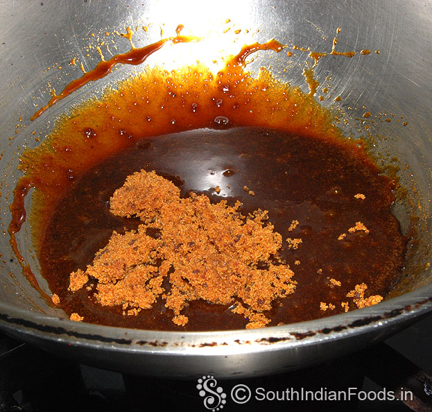 Heat 1/2 cup jaggery, 4 tbsp water