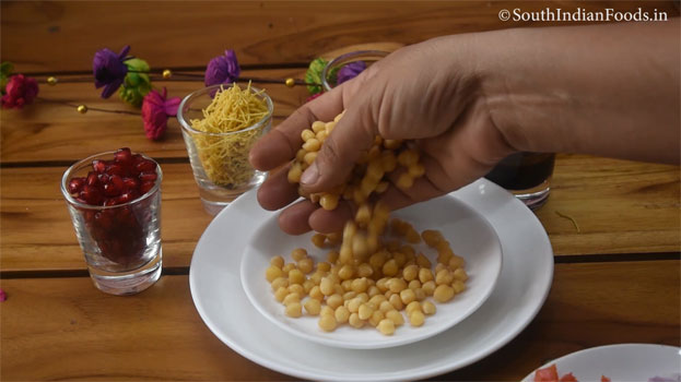 Mini chana chaat recipe step 4