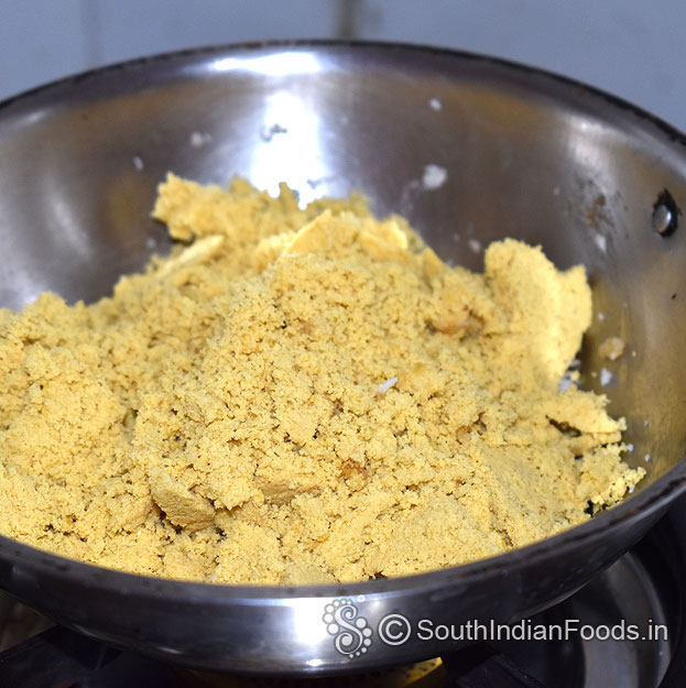 Heat pan, add grouind chana dal