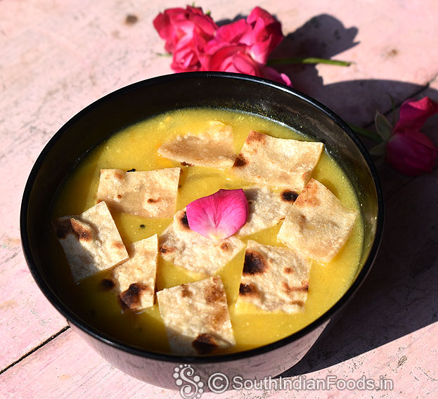 Isntant breakfast / chickpea flour soup with roti
