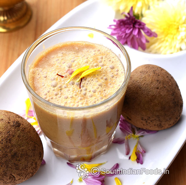 Chikoo gur ki lassi