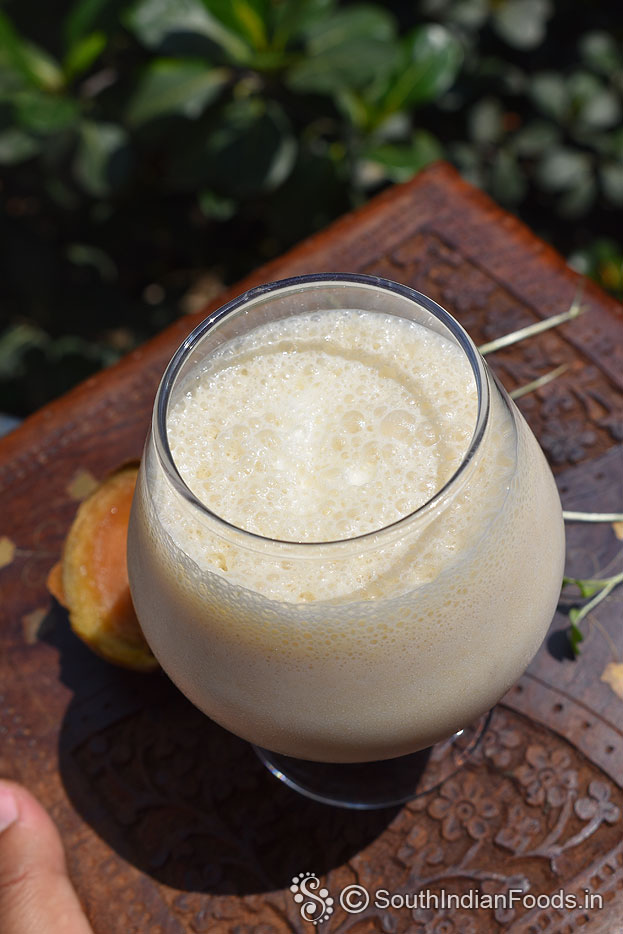 Chikoo vanilla ice cream smoothie