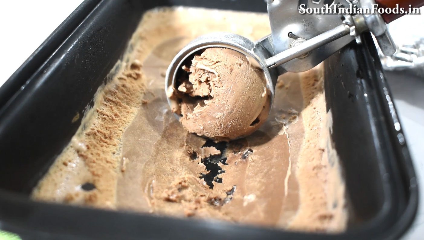 Chocolate chip ice cream