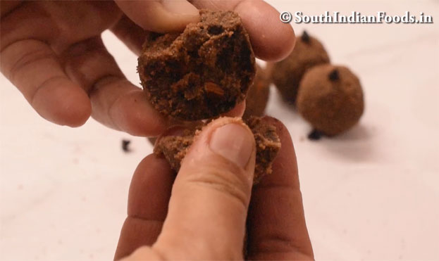 Cocolate Rava Ladoo recipe step19
