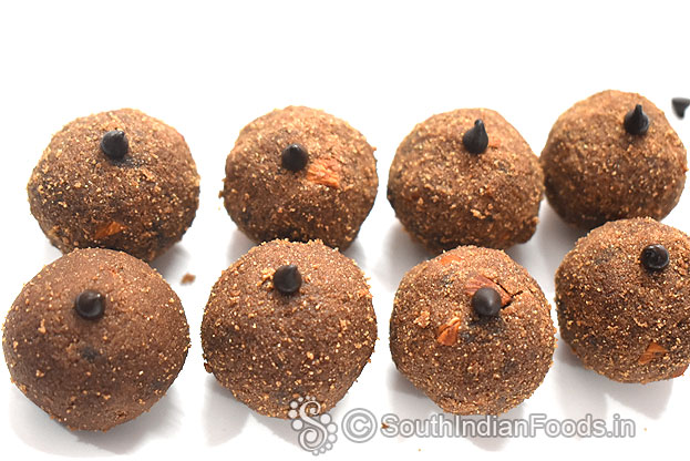 Perfect unique rava cocoa ladoo ready