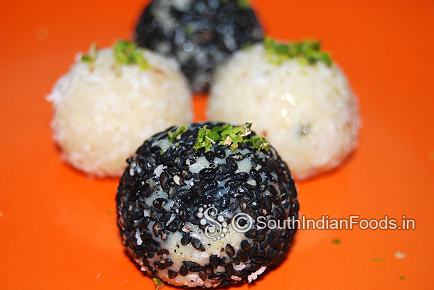 Coconut sesame ladoos