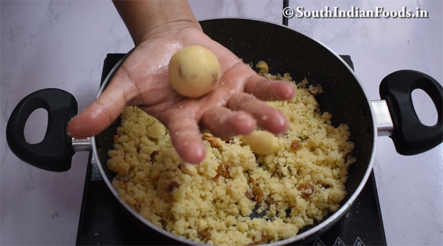 Coconut Rava Ladoo recipe step 26