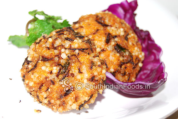 Then serve hot with green chutney