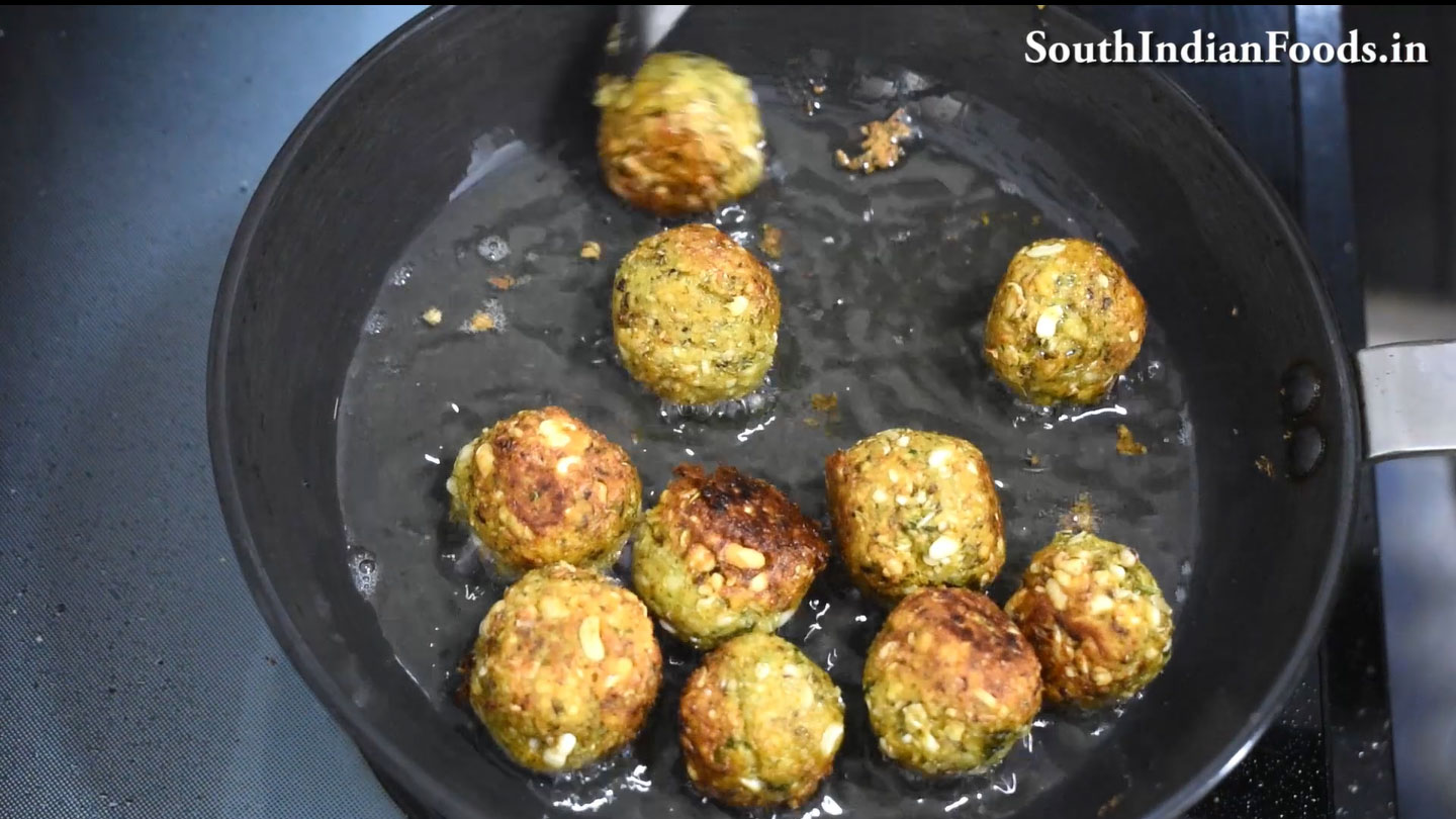 Cowpea kofta curry