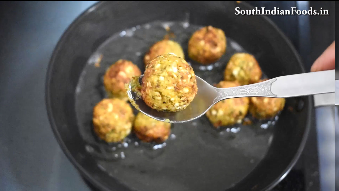 Cowpea kofta curry