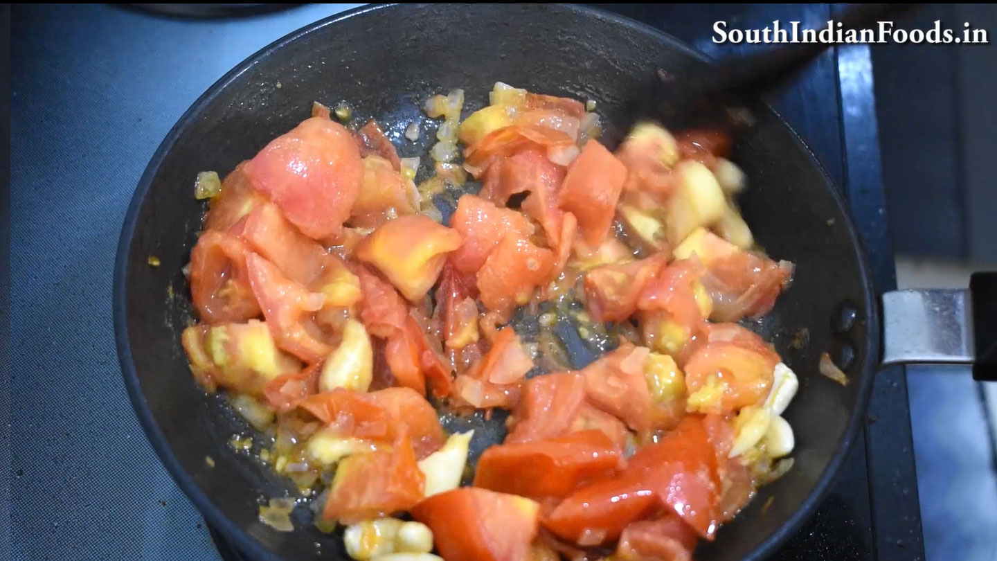 Cowpea kofta curry
