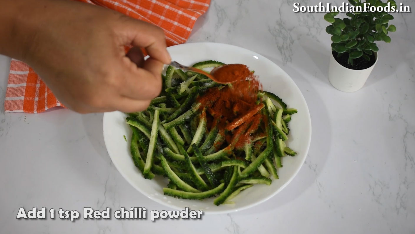 Masala Kaju Namkeen step 1