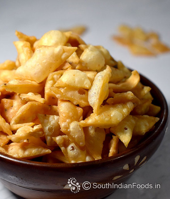Crispy Nimki steps