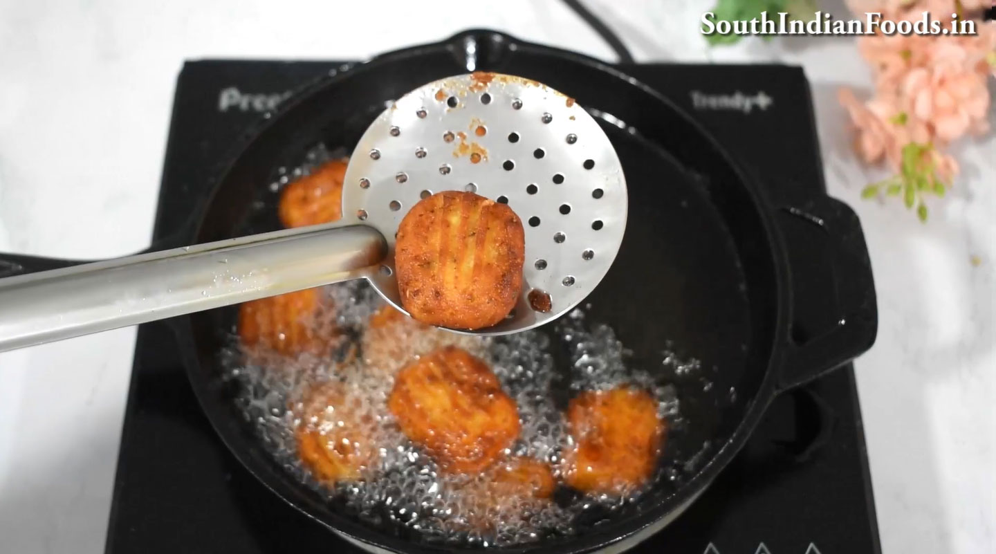 Crispy potato garlic bites