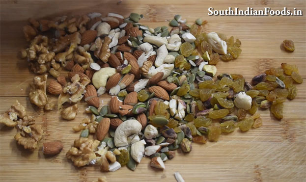Dates & Nuts Roll recipe step 4